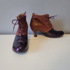 Fluevog Bellevue Rose Dunn Ankle Boots, VGUC, Size 7